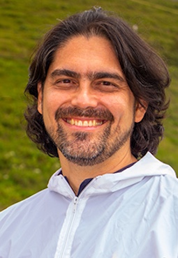Nosotros perfil mauricio